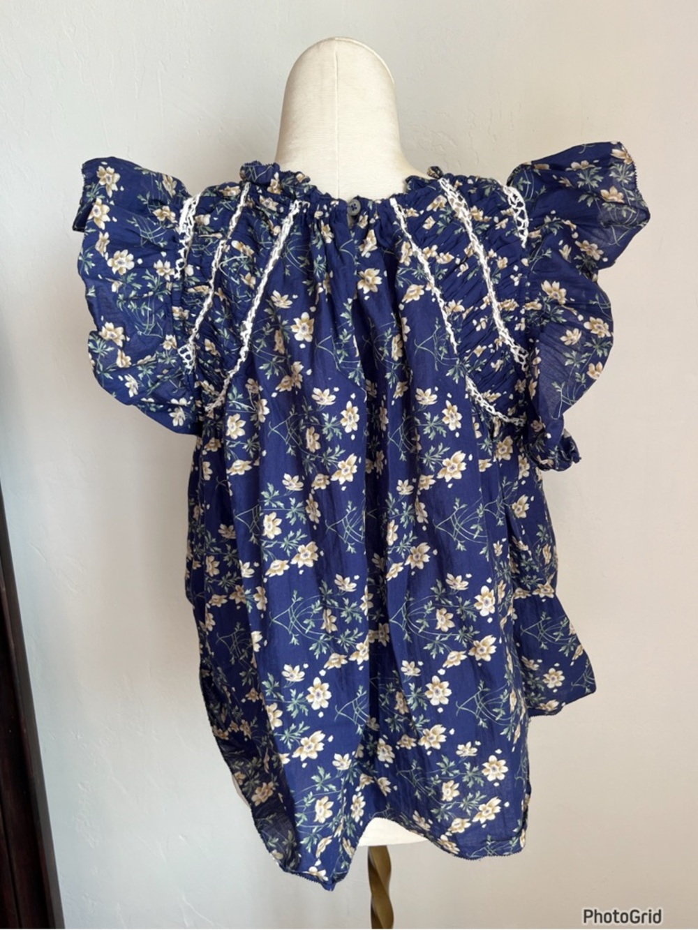 Sea New York Navy Floral Smocked Ruffle Sleeve Top - Picture 3 of 4